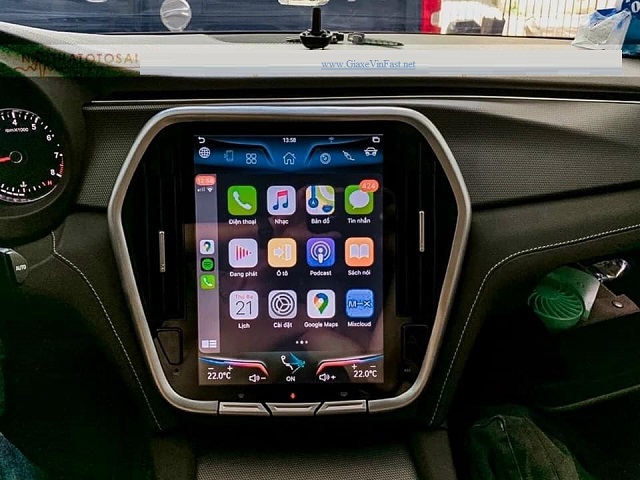 Nang-cap-Apple-Carplay-cho-VinFast-Lux-tai-nha-trong-not-nhac-6.jpg